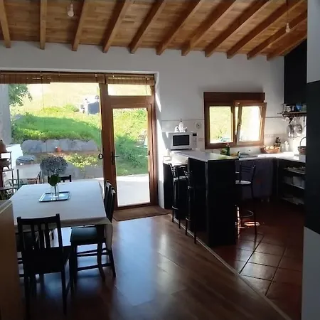 Holiday home Casa A Feira San Claudio (Ortigueira)